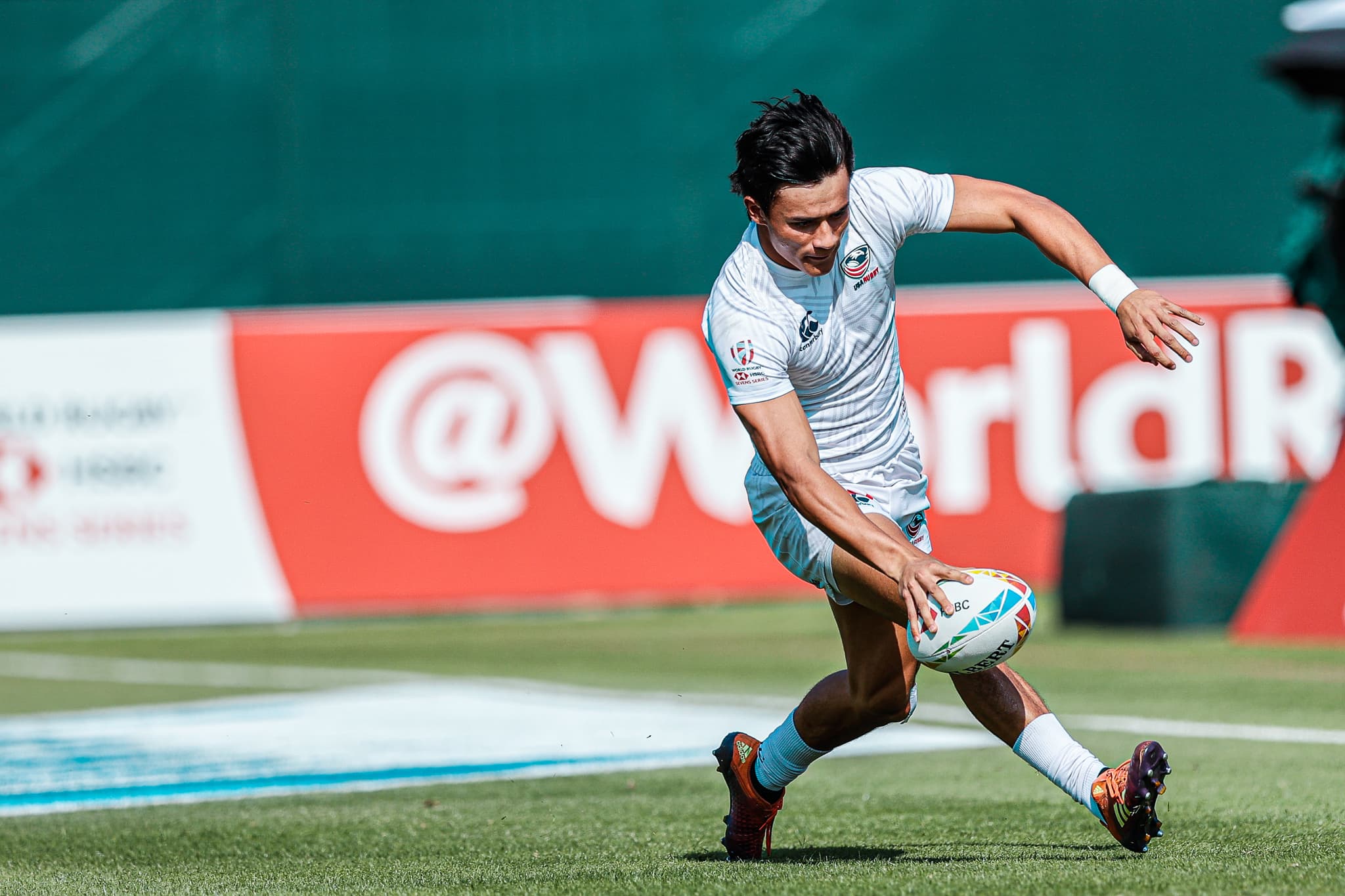 on day one of the Dubai Emirates Airline Rugby Sevens 2021 women's competition on 3 December, 2021. Photo credit: Mike Lee - KLC fotos for World Rugby